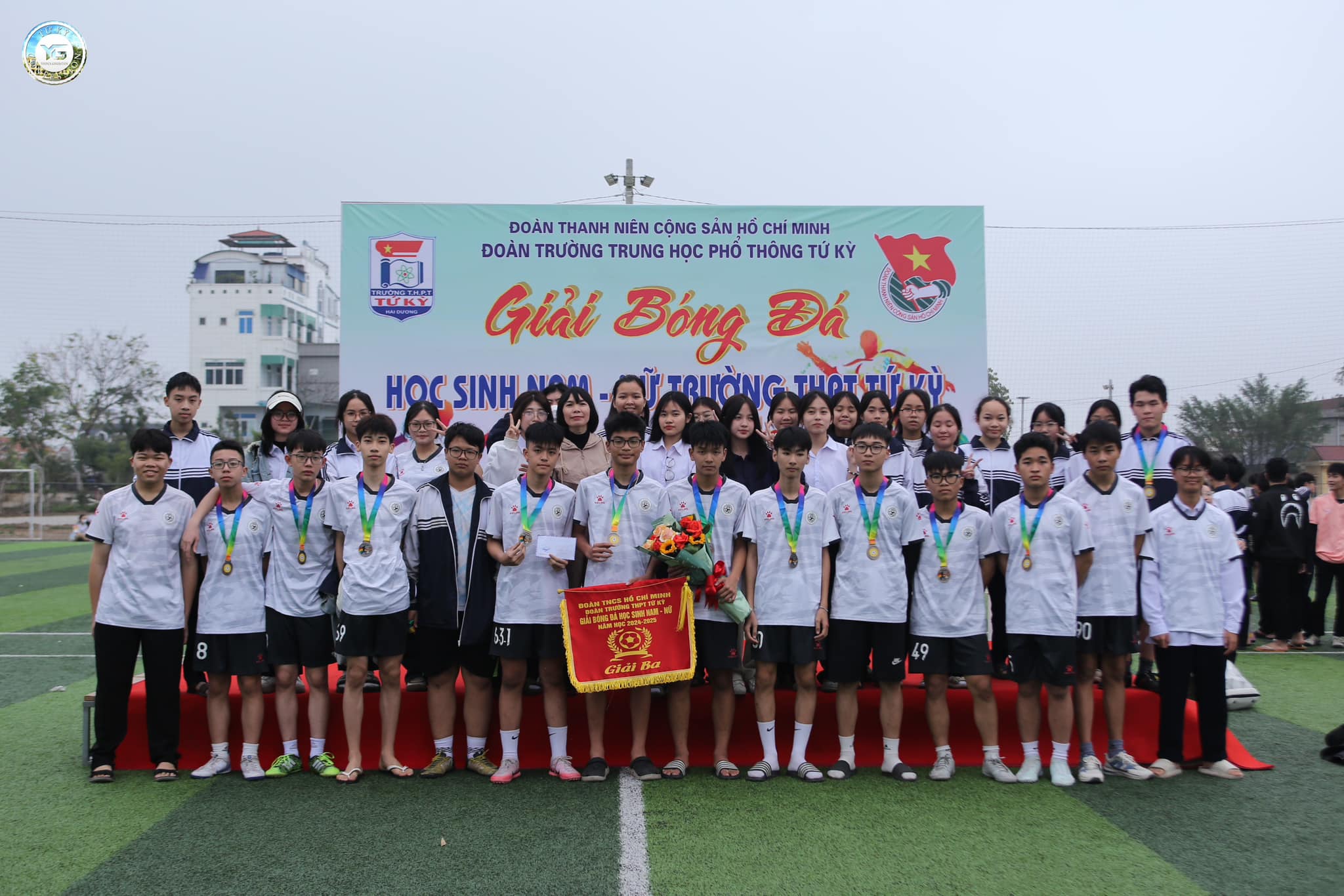 GIẢI BÓNG ĐÁ CẤP TRƯỜNG NĂM HỌC 2024 -2025